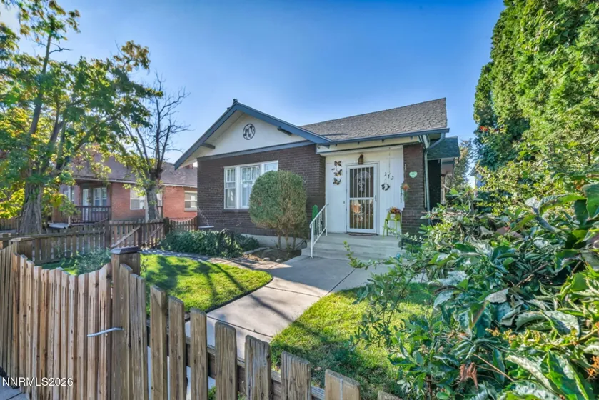 312 Taylor, Reno, Nevada 89502, 6 Bedrooms Bedrooms, ,3 BathroomsBathrooms,Residential Income,Residential,Taylor,0,260011972