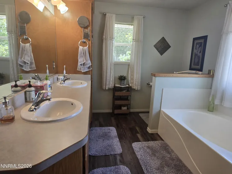 3220 Brookside, Fallon, Nevada 89406, 3 Bedrooms Bedrooms, ,2 BathroomsBathrooms,Residential,Residential,Brookside,0,260011976