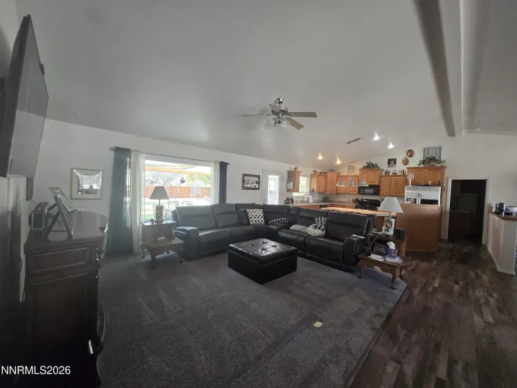 3220 Brookside, Fallon, Nevada 89406, 3 Bedrooms Bedrooms, ,2 BathroomsBathrooms,Residential,Residential,Brookside,0,260011976