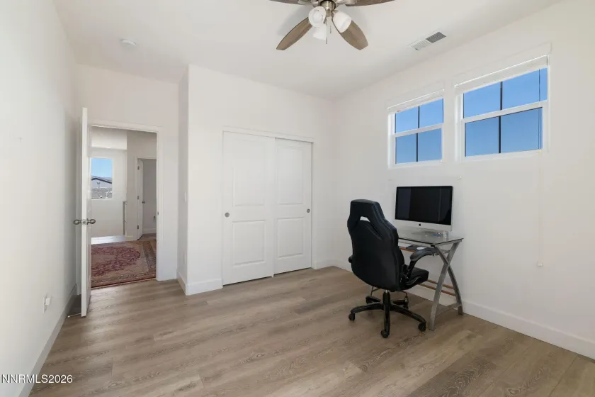 9319 Bay, Reno, Nevada 89506, 5 Bedrooms Bedrooms, ,3 BathroomsBathrooms,Residential,Residential,Bay,0,260011988