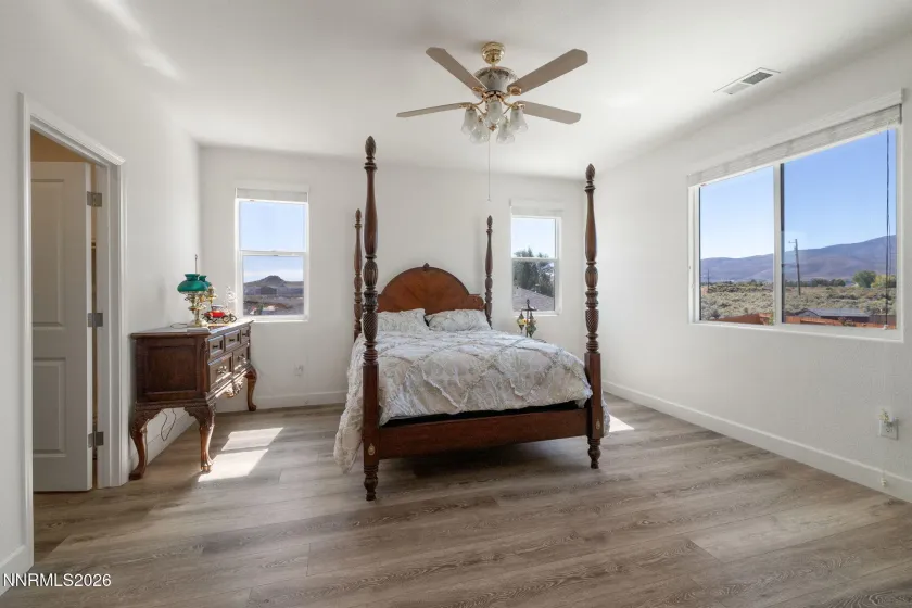 9319 Bay, Reno, Nevada 89506, 5 Bedrooms Bedrooms, ,3 BathroomsBathrooms,Residential,Residential,Bay,0,260011988
