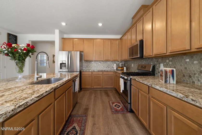 9319 Bay, Reno, Nevada 89506, 5 Bedrooms Bedrooms, ,3 BathroomsBathrooms,Residential,Residential,Bay,0,260011988