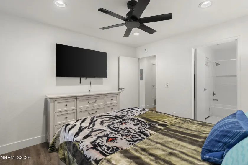 3230 Wedekind, Sparks, Nevada 89431, 2 Bedrooms Bedrooms, ,2 BathroomsBathrooms,Residential,Residential,Wedekind,0,260008725