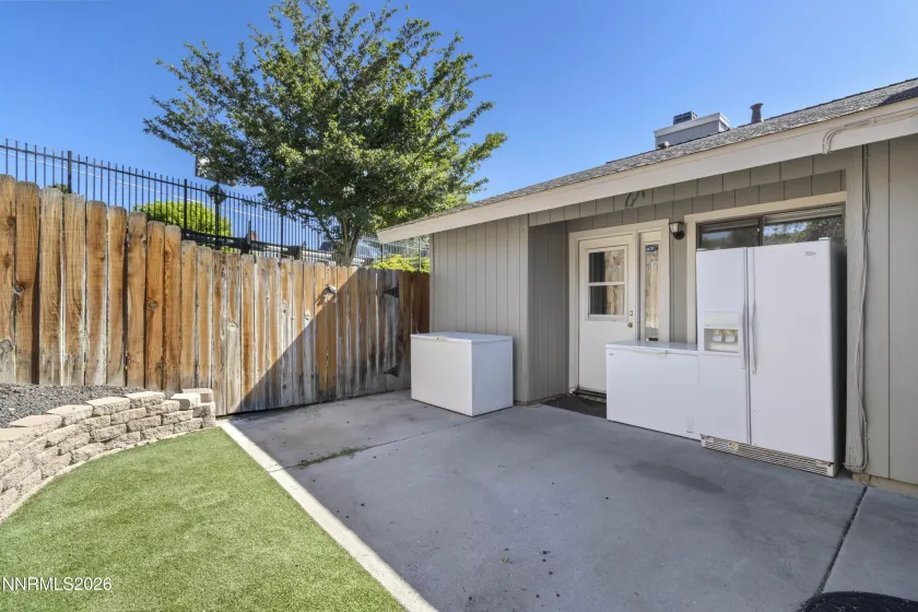 3230 Wedekind, Sparks, Nevada 89431, 2 Bedrooms Bedrooms, ,2 BathroomsBathrooms,Residential,Residential,Wedekind,0,260008725
