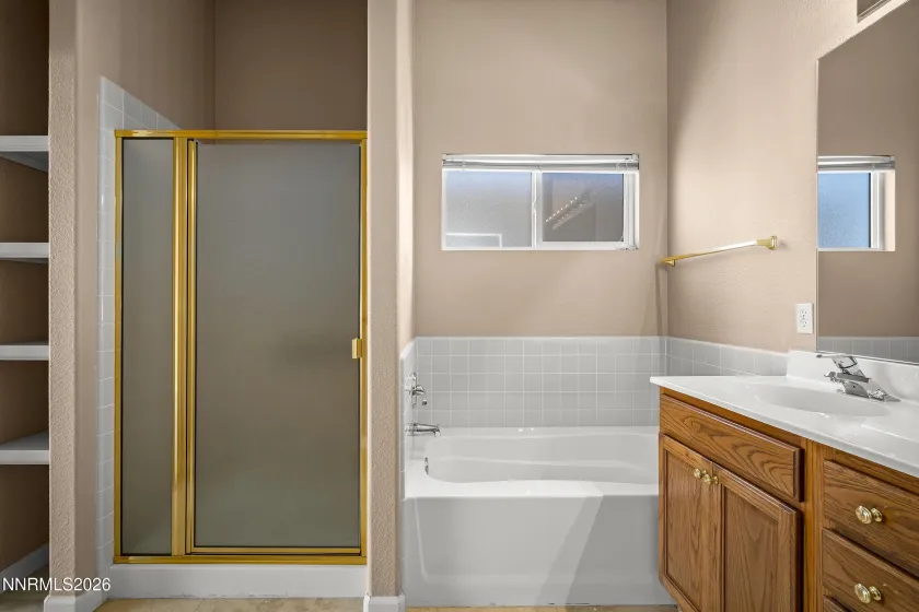 404 Sierra Leaf, Reno, Nevada 89511, 2 Bedrooms Bedrooms, ,2 BathroomsBathrooms,Residential,Residential,Sierra Leaf,0,260011989