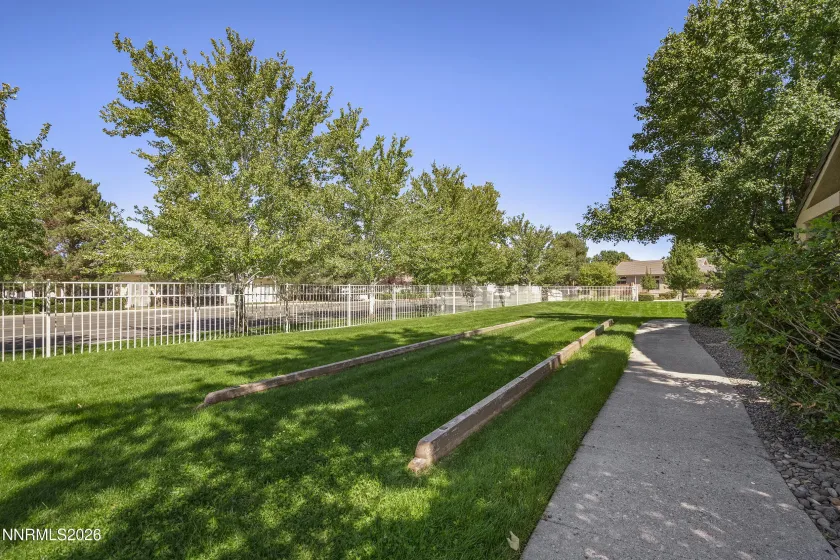 404 Sierra Leaf, Reno, Nevada 89511, 2 Bedrooms Bedrooms, ,2 BathroomsBathrooms,Residential,Residential,Sierra Leaf,0,260011989