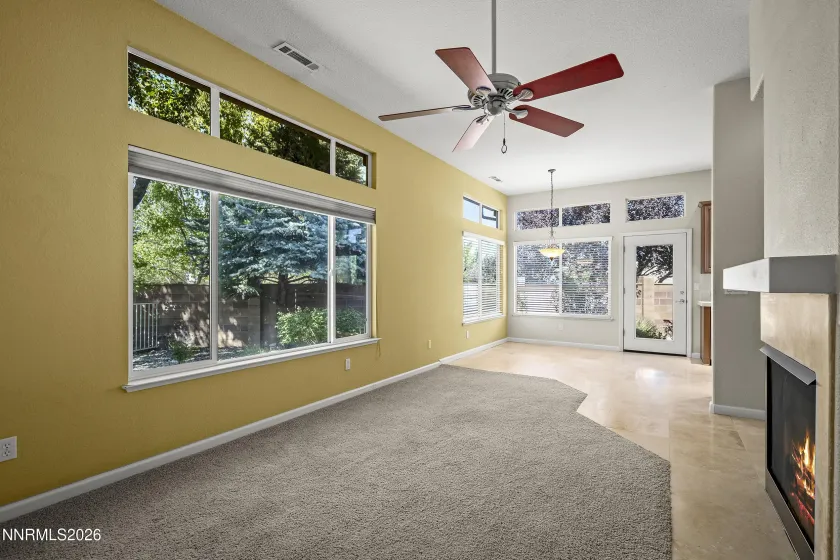 404 Sierra Leaf, Reno, Nevada 89511, 2 Bedrooms Bedrooms, ,2 BathroomsBathrooms,Residential,Residential,Sierra Leaf,0,260011989