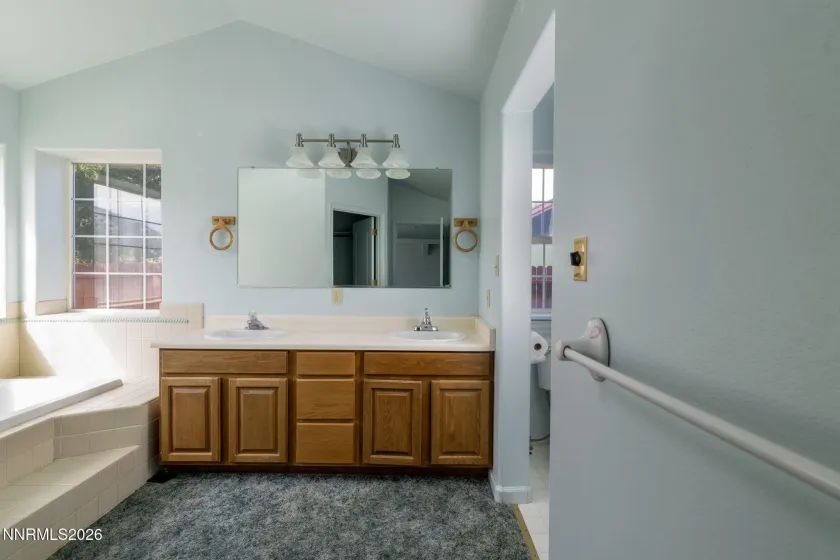 1005 Rose Bud, Yerington, Nevada 89447, 3 Bedrooms Bedrooms, ,2 BathroomsBathrooms,Residential,Residential,Rose Bud,0,260011990