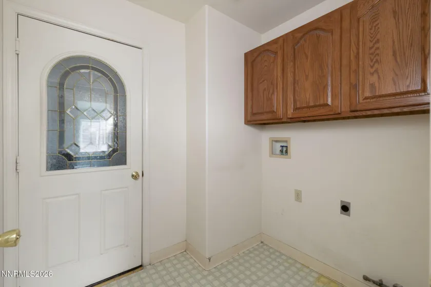 1005 Rose Bud, Yerington, Nevada 89447, 3 Bedrooms Bedrooms, ,2 BathroomsBathrooms,Residential,Residential,Rose Bud,0,260011990