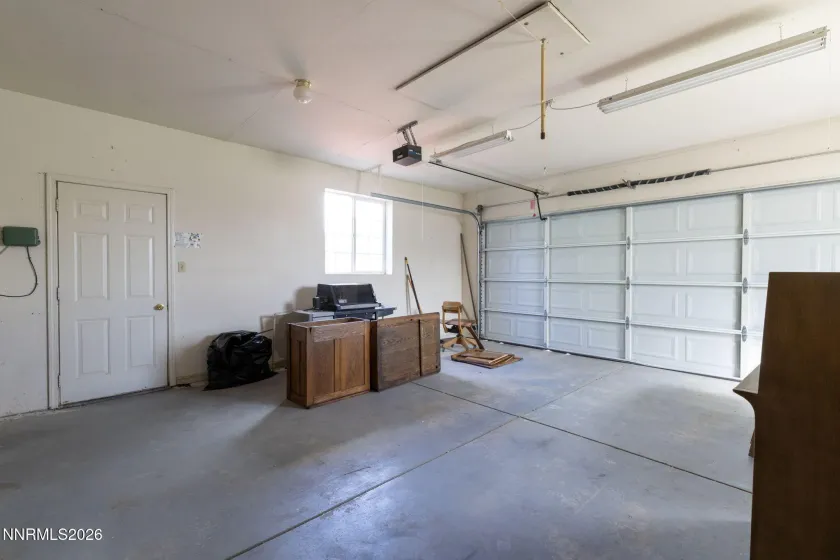 1005 Rose Bud, Yerington, Nevada 89447, 3 Bedrooms Bedrooms, ,2 BathroomsBathrooms,Residential,Residential,Rose Bud,0,260011990
