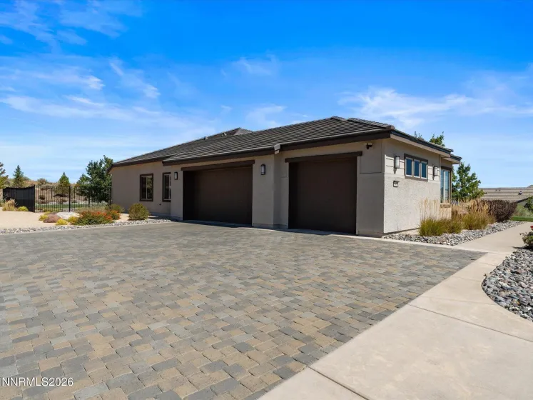 5451 Salmon River, Reno, Nevada 89511, 3 Bedrooms Bedrooms, ,3 BathroomsBathrooms,Residential,Residential,Salmon River,0,260011991