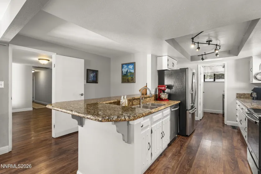 1335 Hilltop, Reno, Nevada 89509, 4 Bedrooms Bedrooms, ,3 BathroomsBathrooms,Residential,Residential,Hilltop,0,260011994