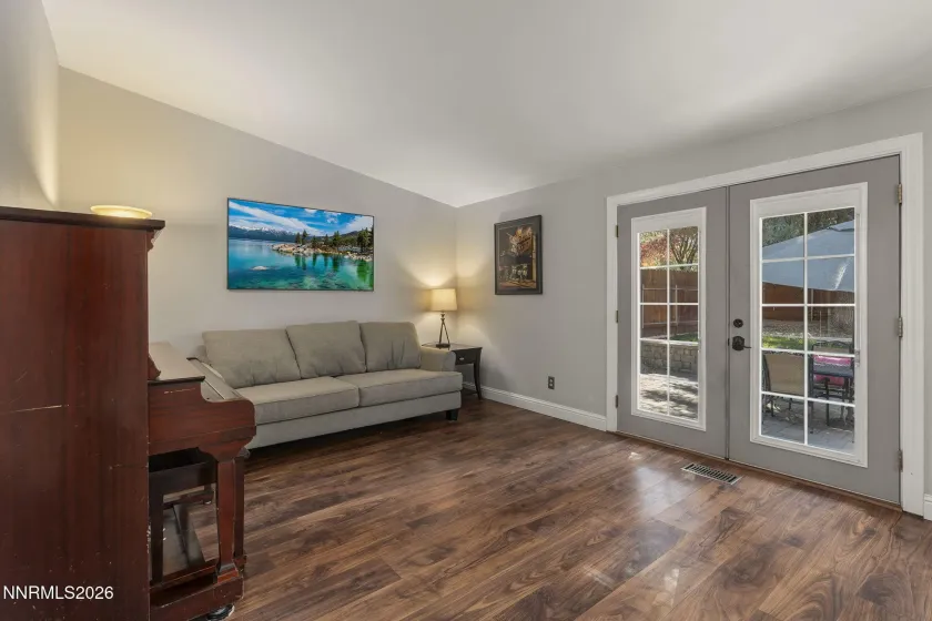 1335 Hilltop, Reno, Nevada 89509, 4 Bedrooms Bedrooms, ,3 BathroomsBathrooms,Residential,Residential,Hilltop,0,260011994
