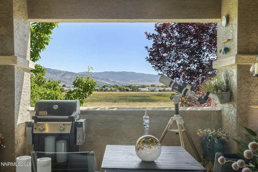 900 Meadows, Reno, Nevada 89521, 3 Bedrooms Bedrooms, ,2 BathroomsBathrooms,Residential,Residential,Meadows,0,260011996