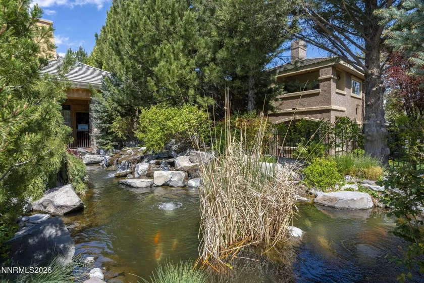 900 Meadows, Reno, Nevada 89521, 3 Bedrooms Bedrooms, ,2 BathroomsBathrooms,Residential,Residential,Meadows,0,260011996