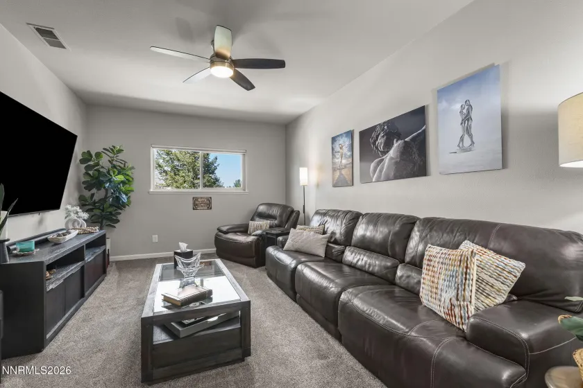 900 Meadows, Reno, Nevada 89521, 3 Bedrooms Bedrooms, ,2 BathroomsBathrooms,Residential,Residential,Meadows,0,260011996