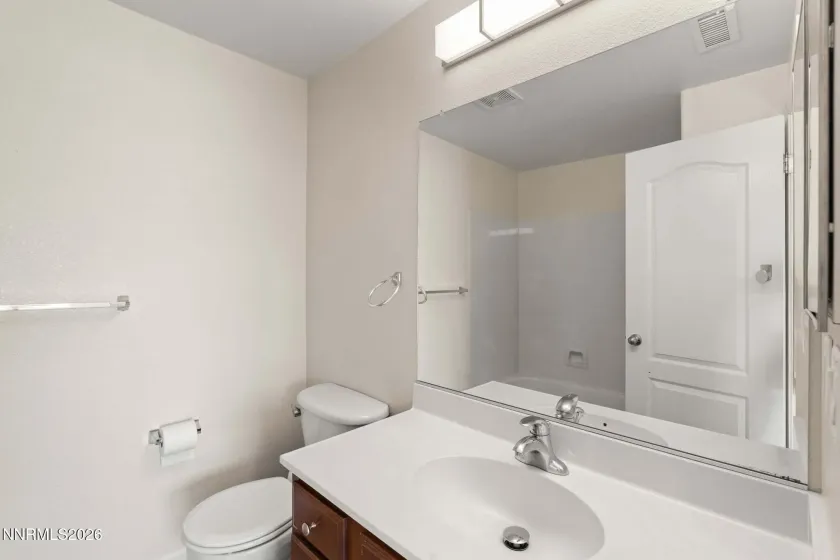 7230 Heritage Oaks, Reno, Nevada 89523, 3 Bedrooms Bedrooms, ,3 BathroomsBathrooms,Residential,Residential,Heritage Oaks,0,260012011