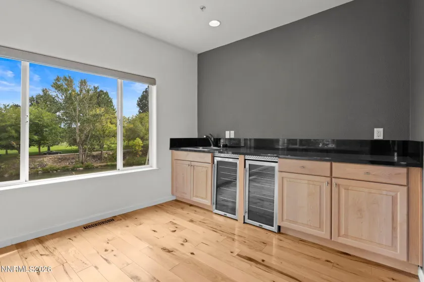 1940 Dickerson, Reno, Nevada 89503, 3 Bedrooms Bedrooms, ,3 BathroomsBathrooms,Residential,Residential,Dickerson,0,260012017