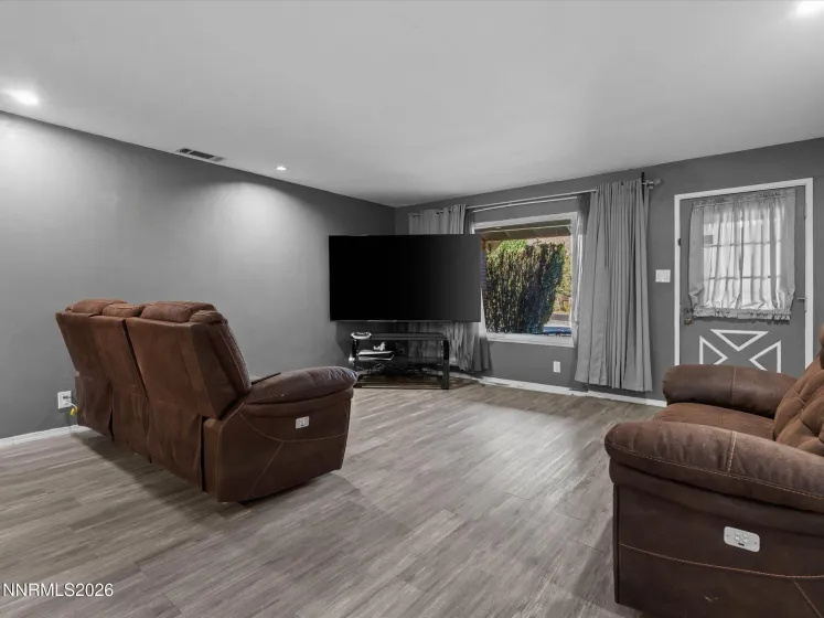 110 Laramie, Reno, Nevada 89521, 3 Bedrooms Bedrooms, ,2 BathroomsBathrooms,Residential,Residential,Laramie,0,260012020