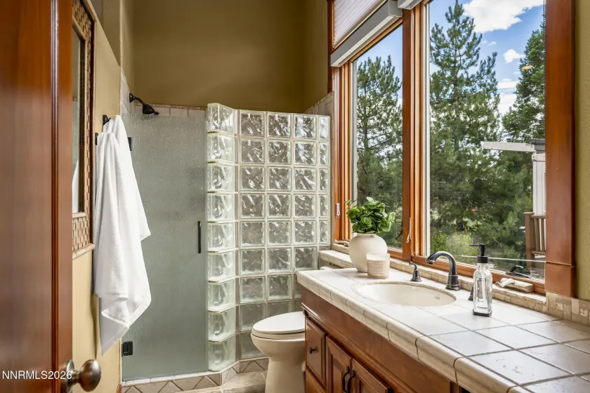 792 Aspen, Reno, Nevada 89519, 7 Bedrooms Bedrooms, ,8 BathroomsBathrooms,Residential,Residential,Aspen,0,260012025
