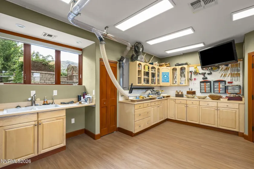 792 Aspen, Reno, Nevada 89519, 7 Bedrooms Bedrooms, ,8 BathroomsBathrooms,Residential,Residential,Aspen,0,260012025