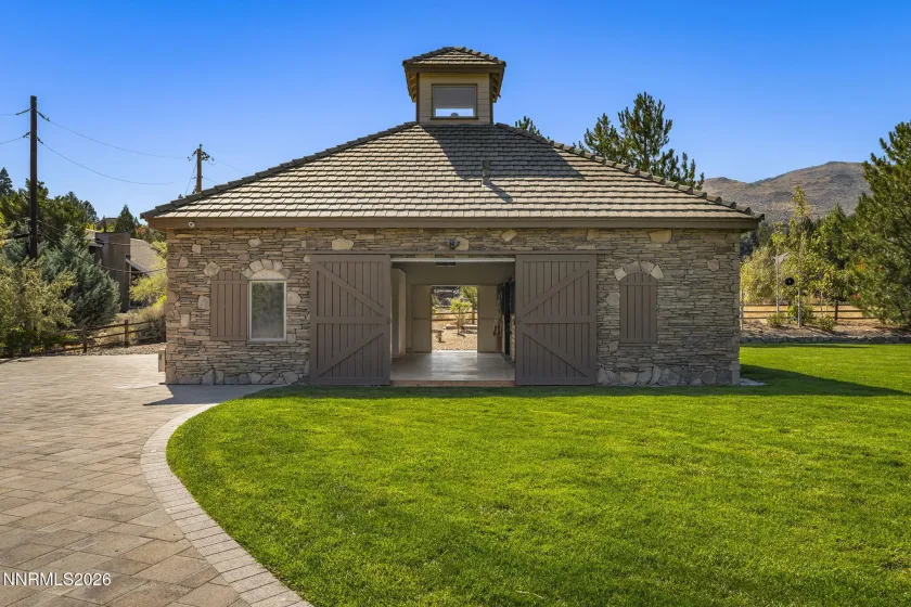 792 Aspen, Reno, Nevada 89519, 7 Bedrooms Bedrooms, ,8 BathroomsBathrooms,Residential,Residential,Aspen,0,260012025