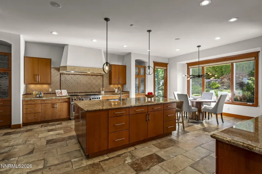 792 Aspen, Reno, Nevada 89519, 7 Bedrooms Bedrooms, ,8 BathroomsBathrooms,Residential,Residential,Aspen,0,260012025
