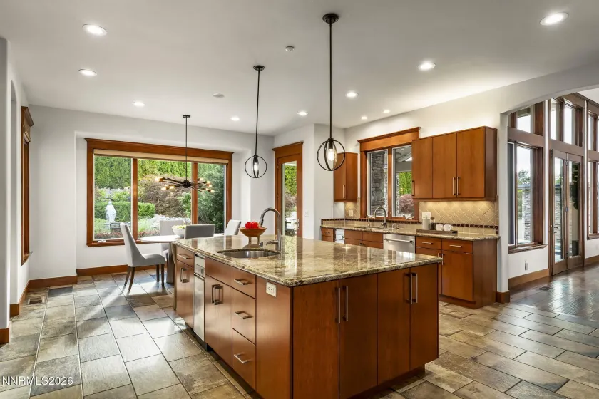 792 Aspen, Reno, Nevada 89519, 7 Bedrooms Bedrooms, ,8 BathroomsBathrooms,Residential,Residential,Aspen,0,260012025