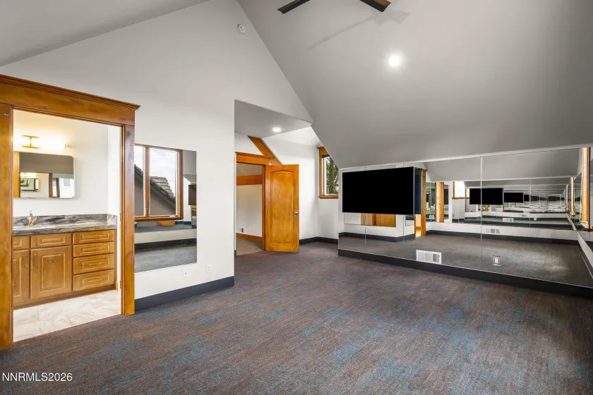 792 Aspen, Reno, Nevada 89519, 7 Bedrooms Bedrooms, ,8 BathroomsBathrooms,Residential,Residential,Aspen,0,260012025
