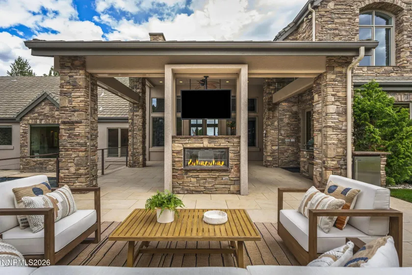 792 Aspen, Reno, Nevada 89519, 7 Bedrooms Bedrooms, ,8 BathroomsBathrooms,Residential,Residential,Aspen,0,260012025