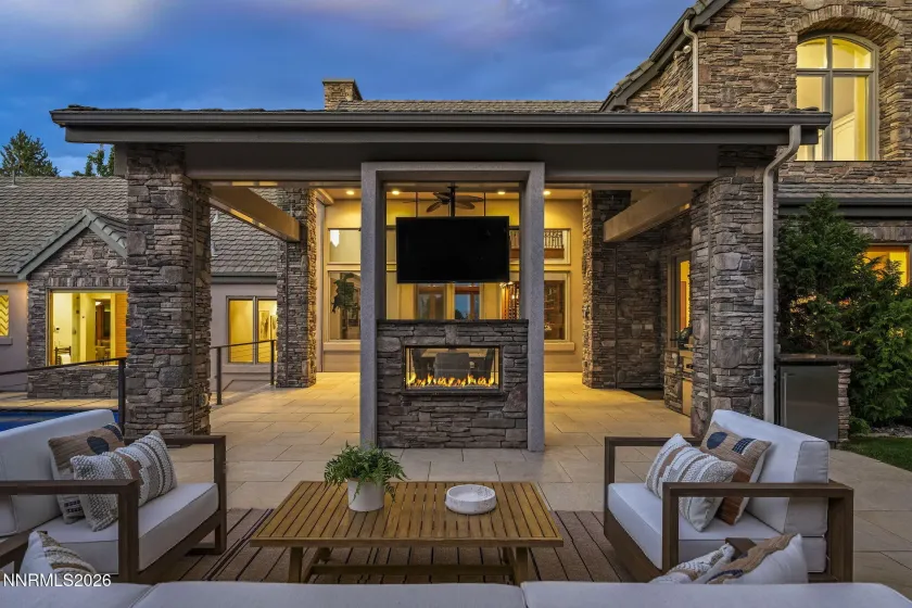 792 Aspen, Reno, Nevada 89519, 7 Bedrooms Bedrooms, ,8 BathroomsBathrooms,Residential,Residential,Aspen,0,260012025