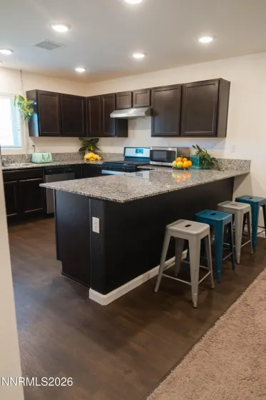 667 Osino, Reno, Nevada 89506, 3 Bedrooms Bedrooms, ,2 BathroomsBathrooms,Residential,Residential,Osino,0,260012026