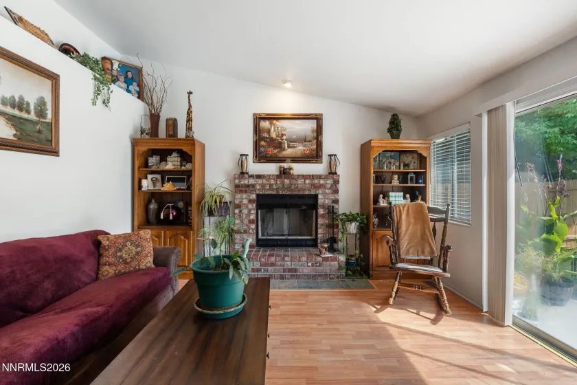 2195 Canyon Point, Sparks, Nevada 89436, 3 Bedrooms Bedrooms, ,3 BathroomsBathrooms,Residential,Residential,Canyon Point,0,260012027