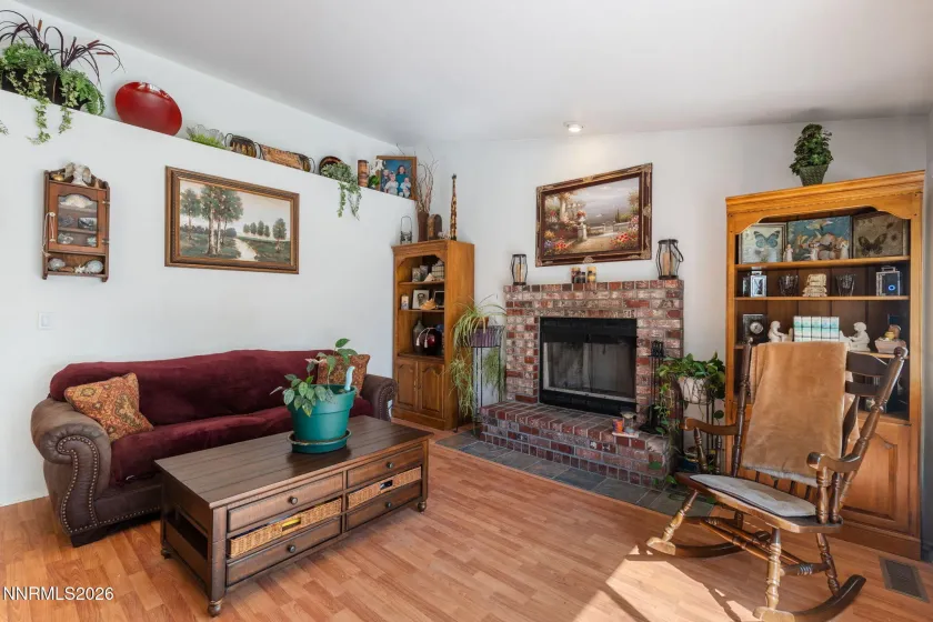 2195 Canyon Point, Sparks, Nevada 89436, 3 Bedrooms Bedrooms, ,3 BathroomsBathrooms,Residential,Residential,Canyon Point,0,260012027