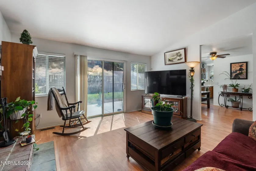 2195 Canyon Point, Sparks, Nevada 89436, 3 Bedrooms Bedrooms, ,3 BathroomsBathrooms,Residential,Residential,Canyon Point,0,260012027