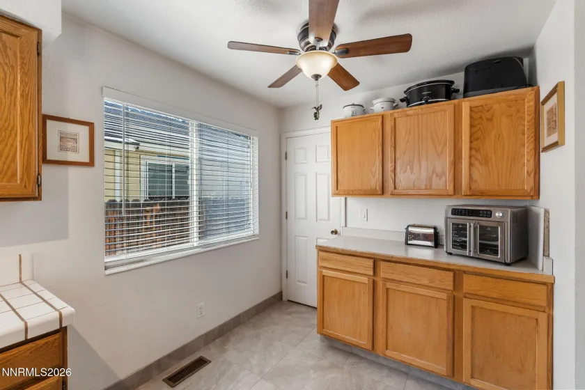 2195 Canyon Point, Sparks, Nevada 89436, 3 Bedrooms Bedrooms, ,3 BathroomsBathrooms,Residential,Residential,Canyon Point,0,260012027