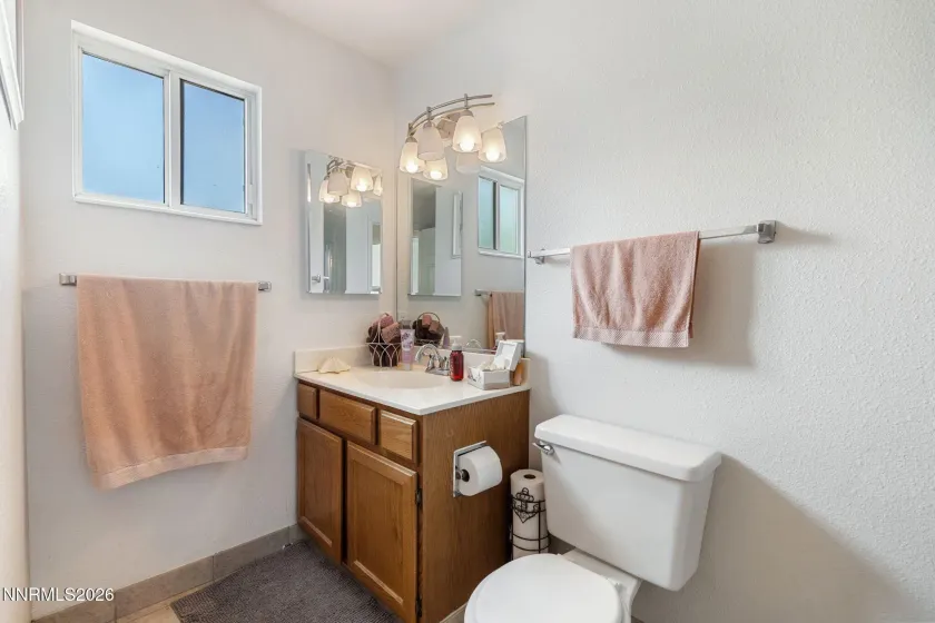 2195 Canyon Point, Sparks, Nevada 89436, 3 Bedrooms Bedrooms, ,3 BathroomsBathrooms,Residential,Residential,Canyon Point,0,260012027
