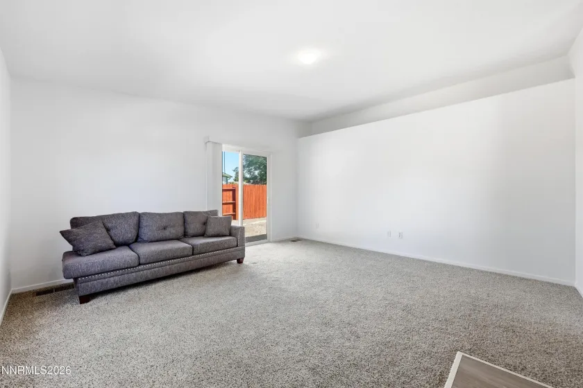 17743 Fossil, Reno, Nevada 89508, 3 Bedrooms Bedrooms, ,2 BathroomsBathrooms,Residential,Residential,Fossil,0,260012032