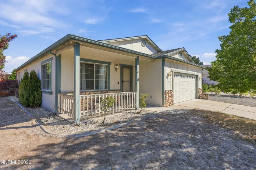 17743 Fossil, Reno, Nevada 89508, 3 Bedrooms Bedrooms, ,2 BathroomsBathrooms,Residential,Residential,Fossil,0,260012032
