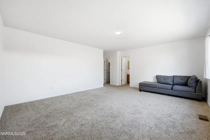 17743 Fossil, Reno, Nevada 89508, 3 Bedrooms Bedrooms, ,2 BathroomsBathrooms,Residential,Residential,Fossil,0,260012032
