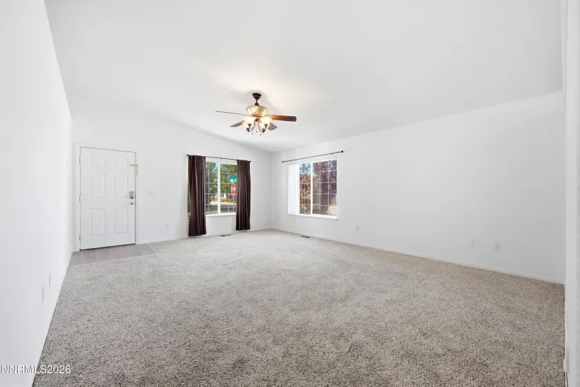 17743 Fossil, Reno, Nevada 89508, 3 Bedrooms Bedrooms, ,2 BathroomsBathrooms,Residential,Residential,Fossil,0,260012032