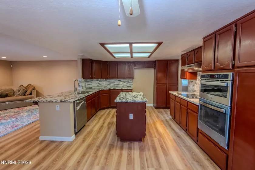 6360 Valley Wood, Reno, Nevada 89523, 5 Bedrooms Bedrooms, ,3 BathroomsBathrooms,Residential,Residential,Valley Wood,0,260012035