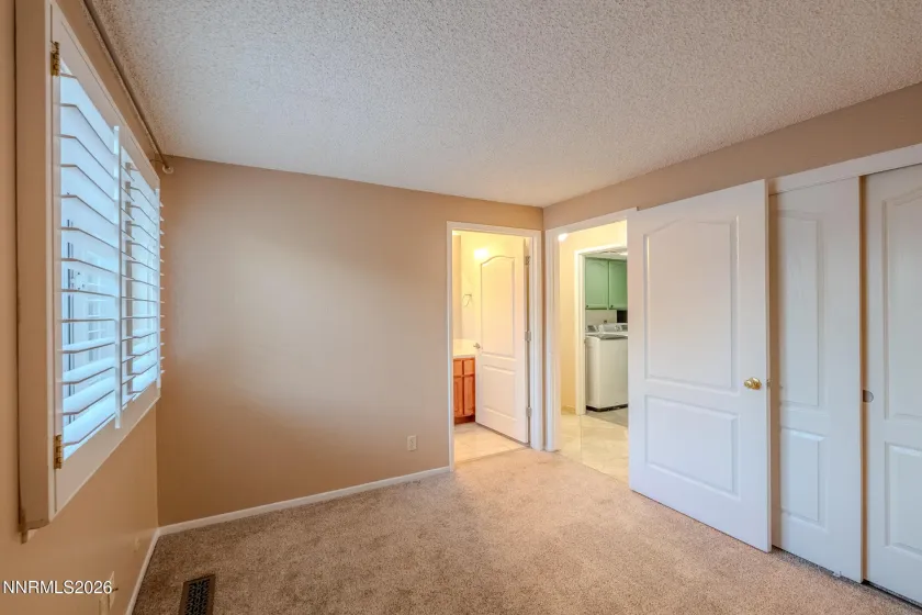 6360 Valley Wood, Reno, Nevada 89523, 5 Bedrooms Bedrooms, ,3 BathroomsBathrooms,Residential,Residential,Valley Wood,0,260012035
