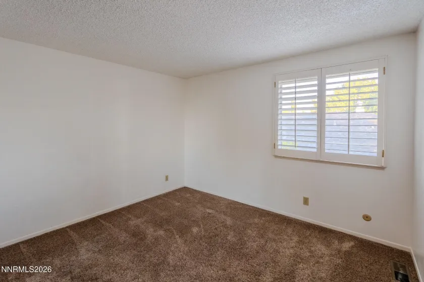 6360 Valley Wood, Reno, Nevada 89523, 5 Bedrooms Bedrooms, ,3 BathroomsBathrooms,Residential,Residential,Valley Wood,0,260012035