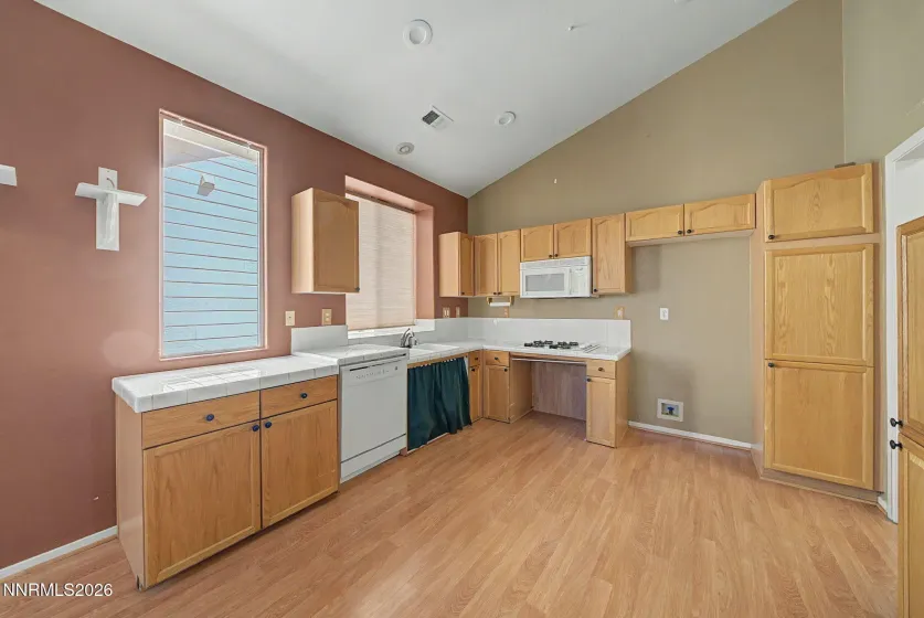 3530 Heron's Landing, Reno, Nevada 89502, 2 Bedrooms Bedrooms, ,2 BathroomsBathrooms,Residential,Residential,Heron's Landing,0,260012038