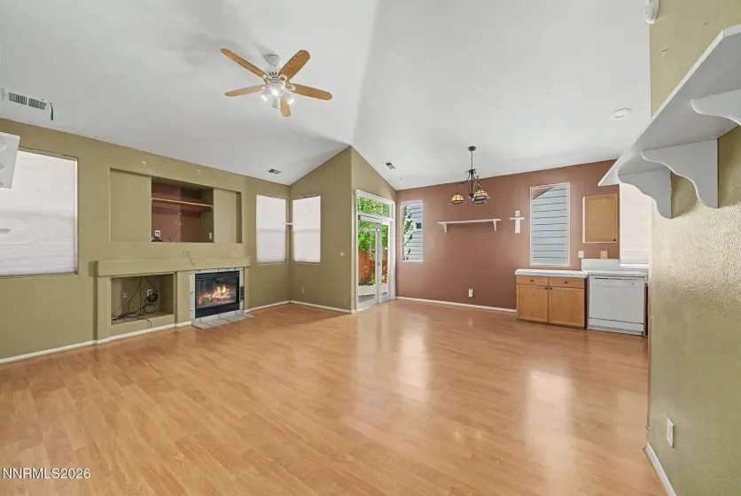 3530 Heron's Landing, Reno, Nevada 89502, 2 Bedrooms Bedrooms, ,2 BathroomsBathrooms,Residential,Residential,Heron's Landing,0,260012038