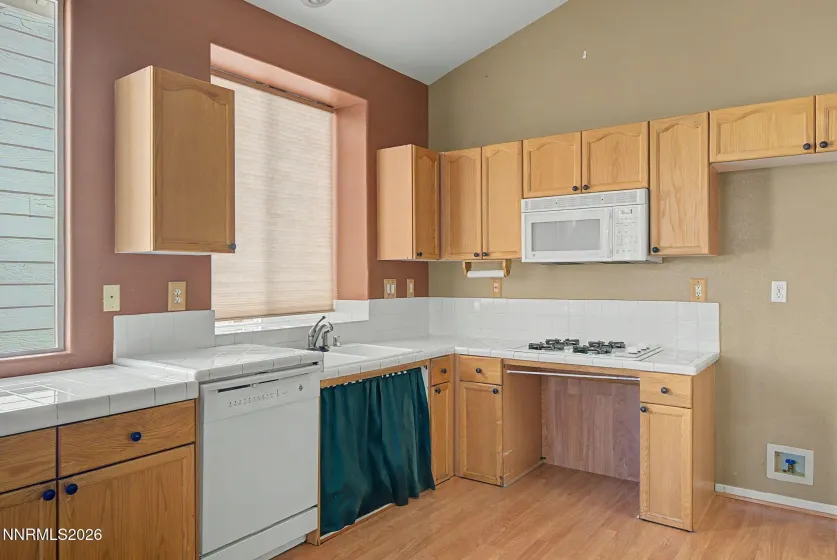 3530 Heron's Landing, Reno, Nevada 89502, 2 Bedrooms Bedrooms, ,2 BathroomsBathrooms,Residential,Residential,Heron's Landing,0,260012038