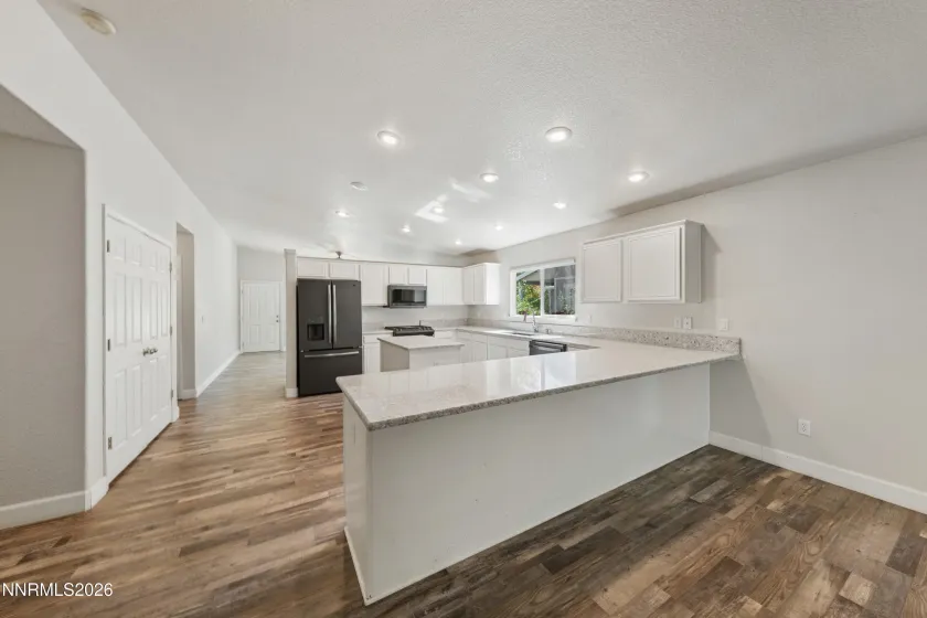 17251 Desert Lake, Reno, Nevada 89508, 3 Bedrooms Bedrooms, ,2 BathroomsBathrooms,Residential,Residential,Desert Lake,0,260012041