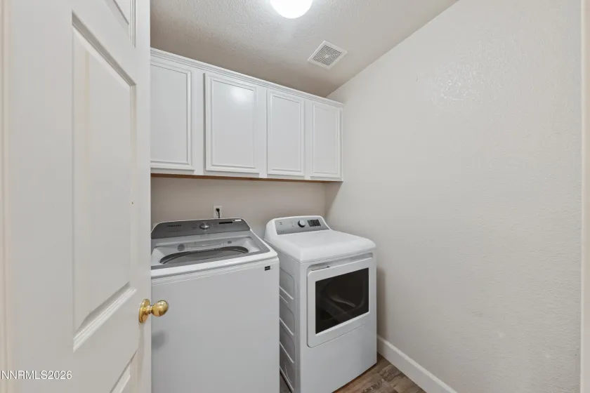 17251 Desert Lake, Reno, Nevada 89508, 3 Bedrooms Bedrooms, ,2 BathroomsBathrooms,Residential,Residential,Desert Lake,0,260012041