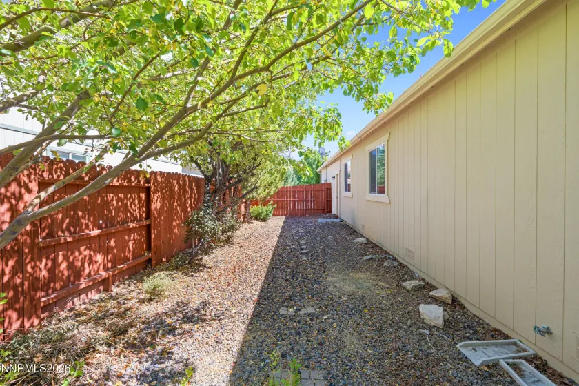 17251 Desert Lake, Reno, Nevada 89508, 3 Bedrooms Bedrooms, ,2 BathroomsBathrooms,Residential,Residential,Desert Lake,0,260012041
